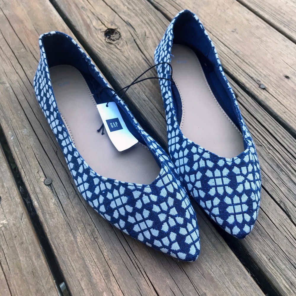 Gap Pointed Toe Ballet Flats Shoes White Navy Blue